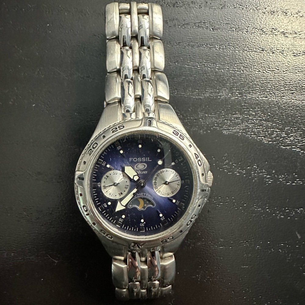 Fossil Men's Silver Watch with Midnight Blue Dial